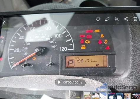 2017 Nissan Nv200 2.5S/2.5Sv z USA, uszkodzony, nr VIN 3N6CM0KN0HK719826